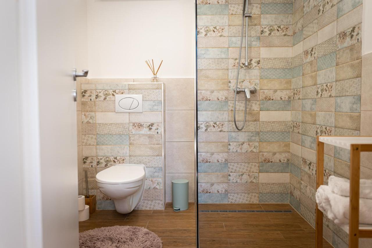Szigligeti Mandula Kert Appartement