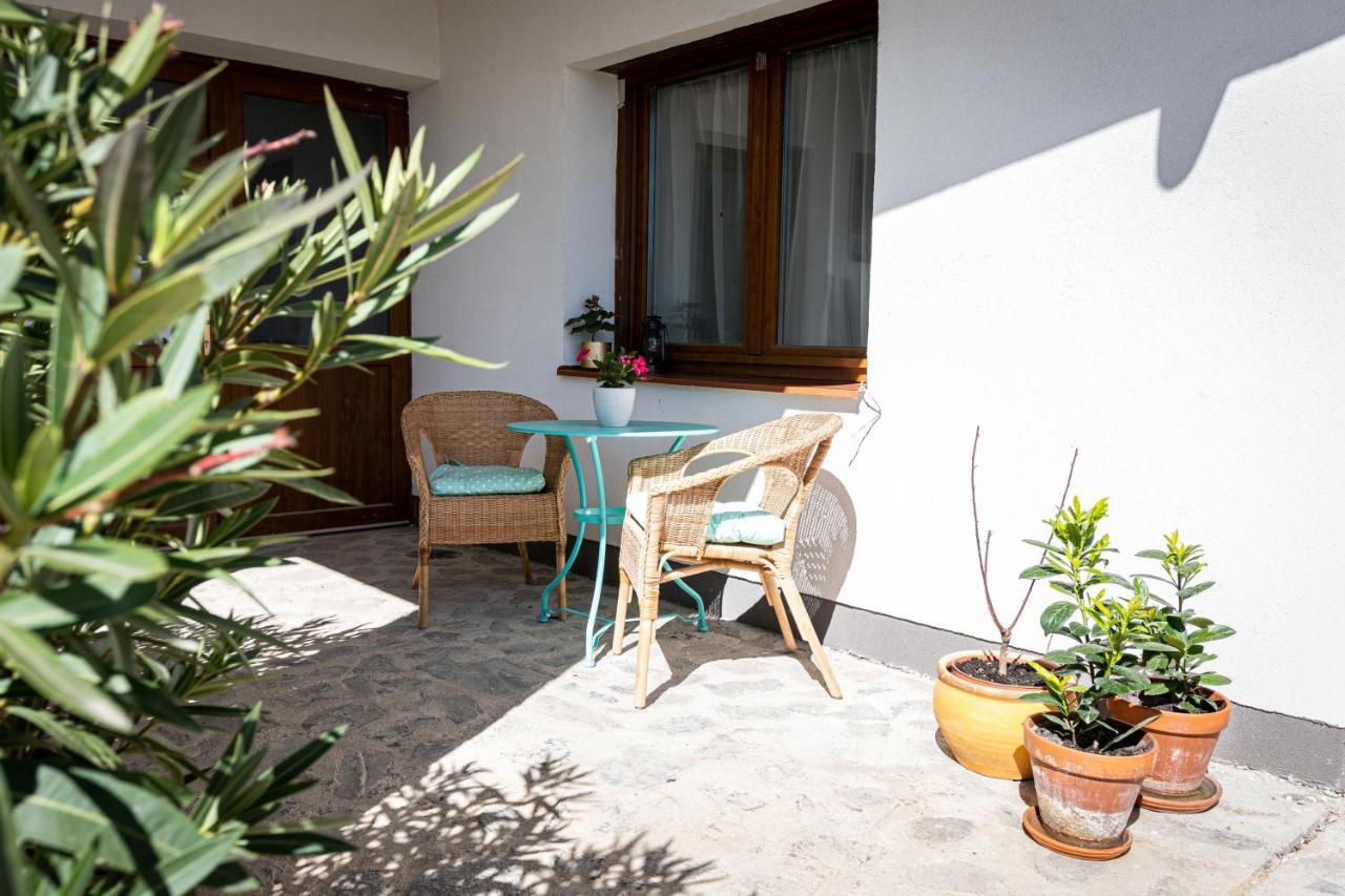 Szigligeti Mandula Kert Appartement Szigliget