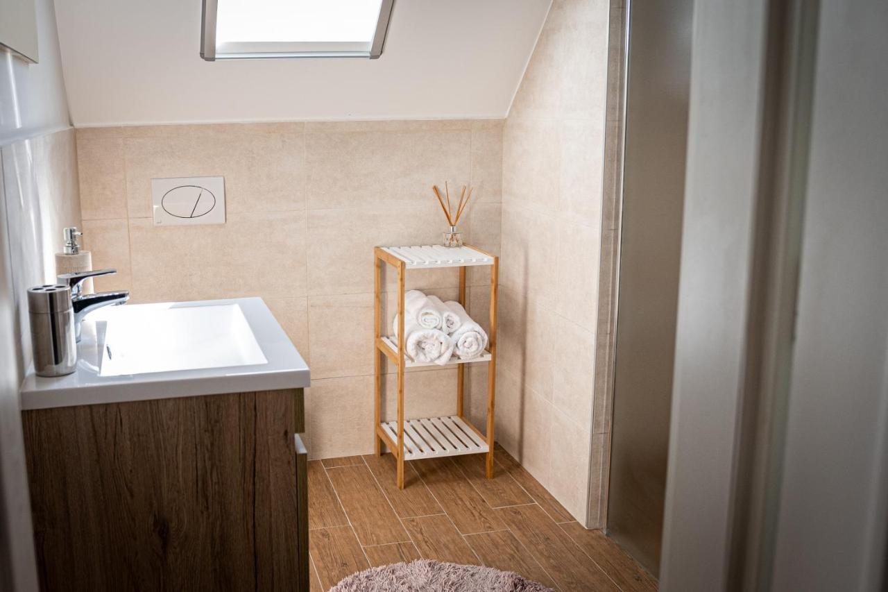 Appartement Szigligeti Mandula Kert Szigliget